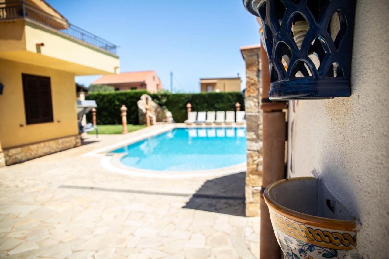 Dimora Fanale, Villa Esclusiva Con Piscina Privata - Fanale Rentals 알타빌라밀리치아 외부 사진