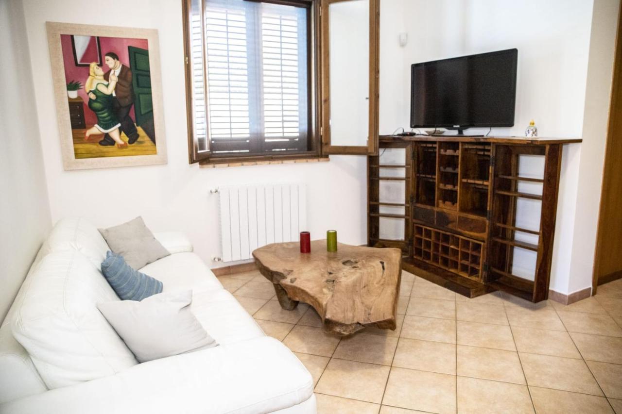 Dimora Fanale, Villa Esclusiva Con Piscina Privata - Fanale Rentals 알타빌라밀리치아 외부 사진