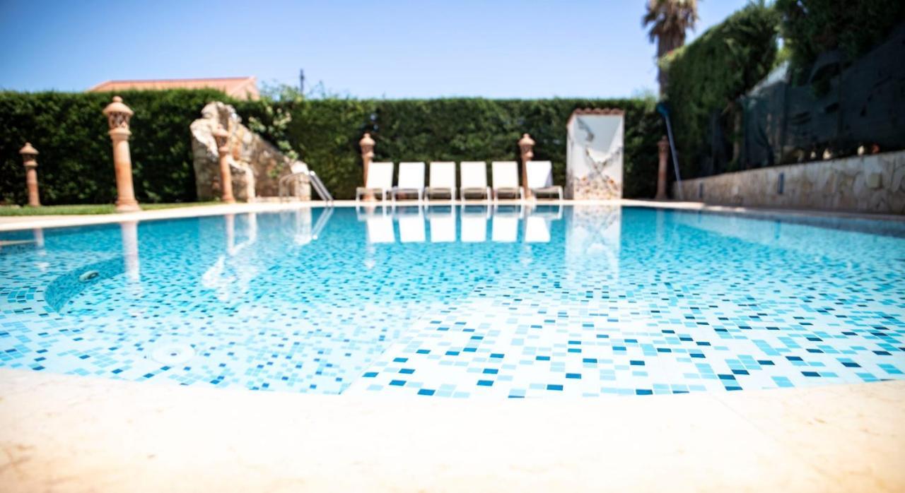 Dimora Fanale, Villa Esclusiva Con Piscina Privata - Fanale Rentals 알타빌라밀리치아 외부 사진