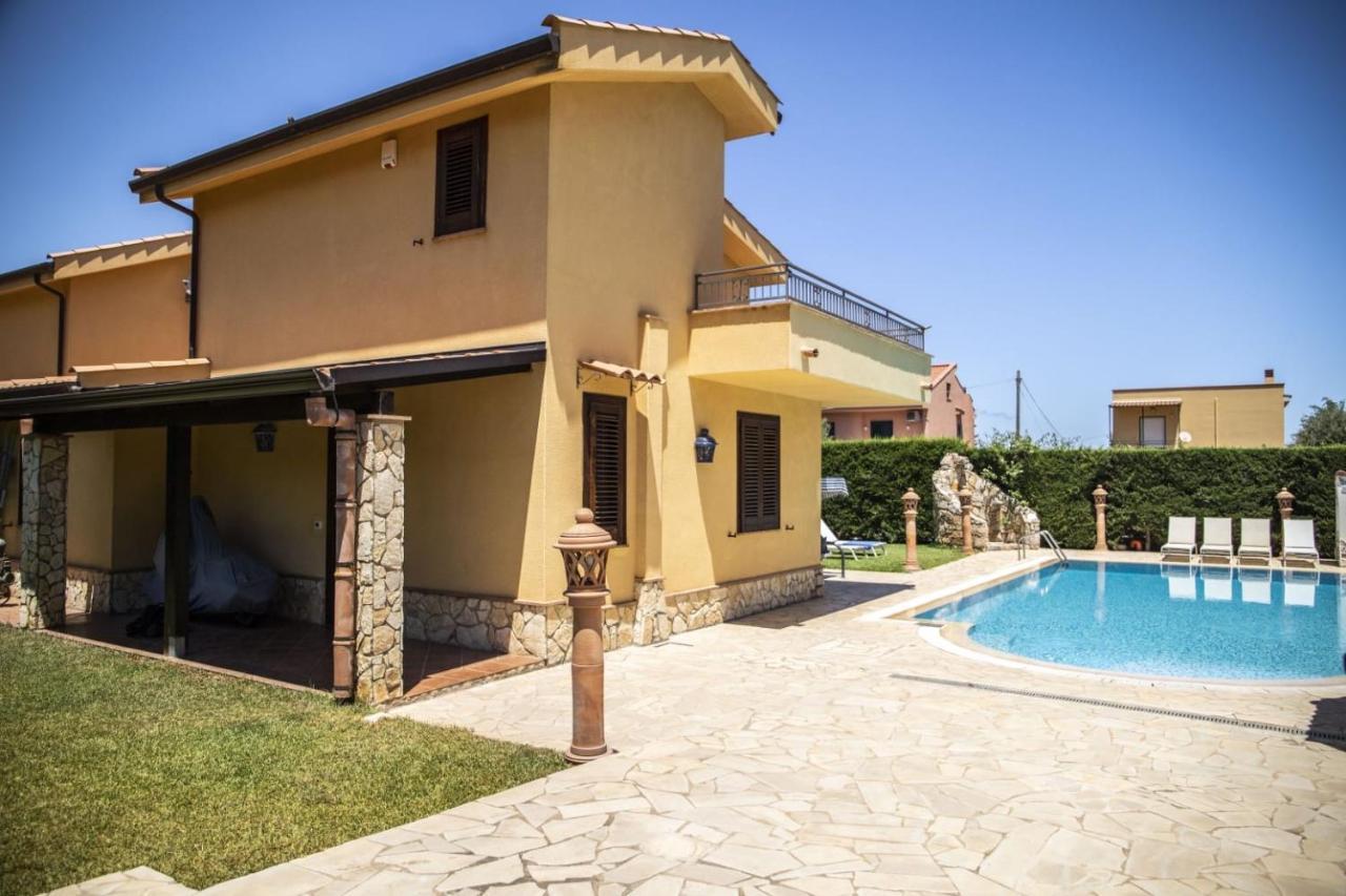 Dimora Fanale, Villa Esclusiva Con Piscina Privata - Fanale Rentals 알타빌라밀리치아 외부 사진